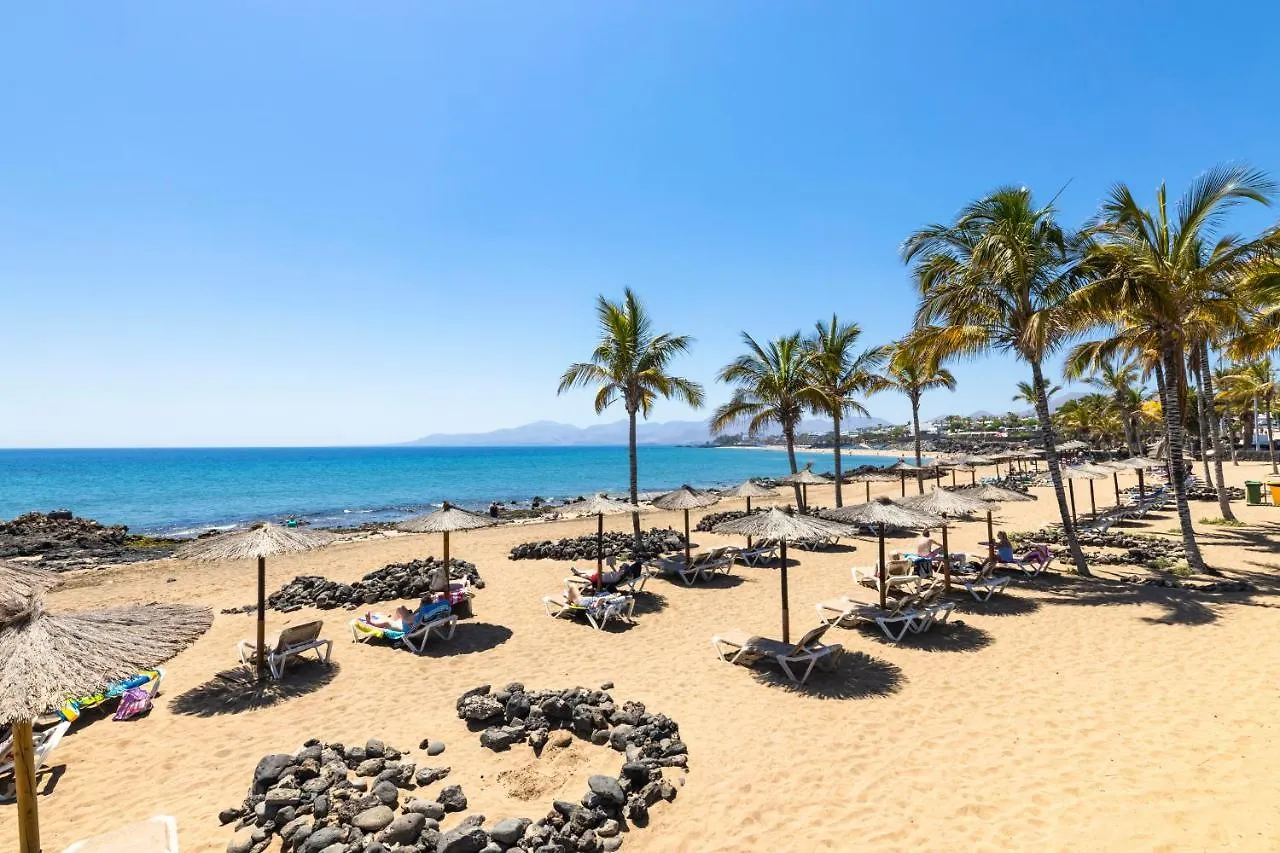 Home2Book Modern Apt Puerto Del Carmen, Terrace 卡门港 0*,  西班牙